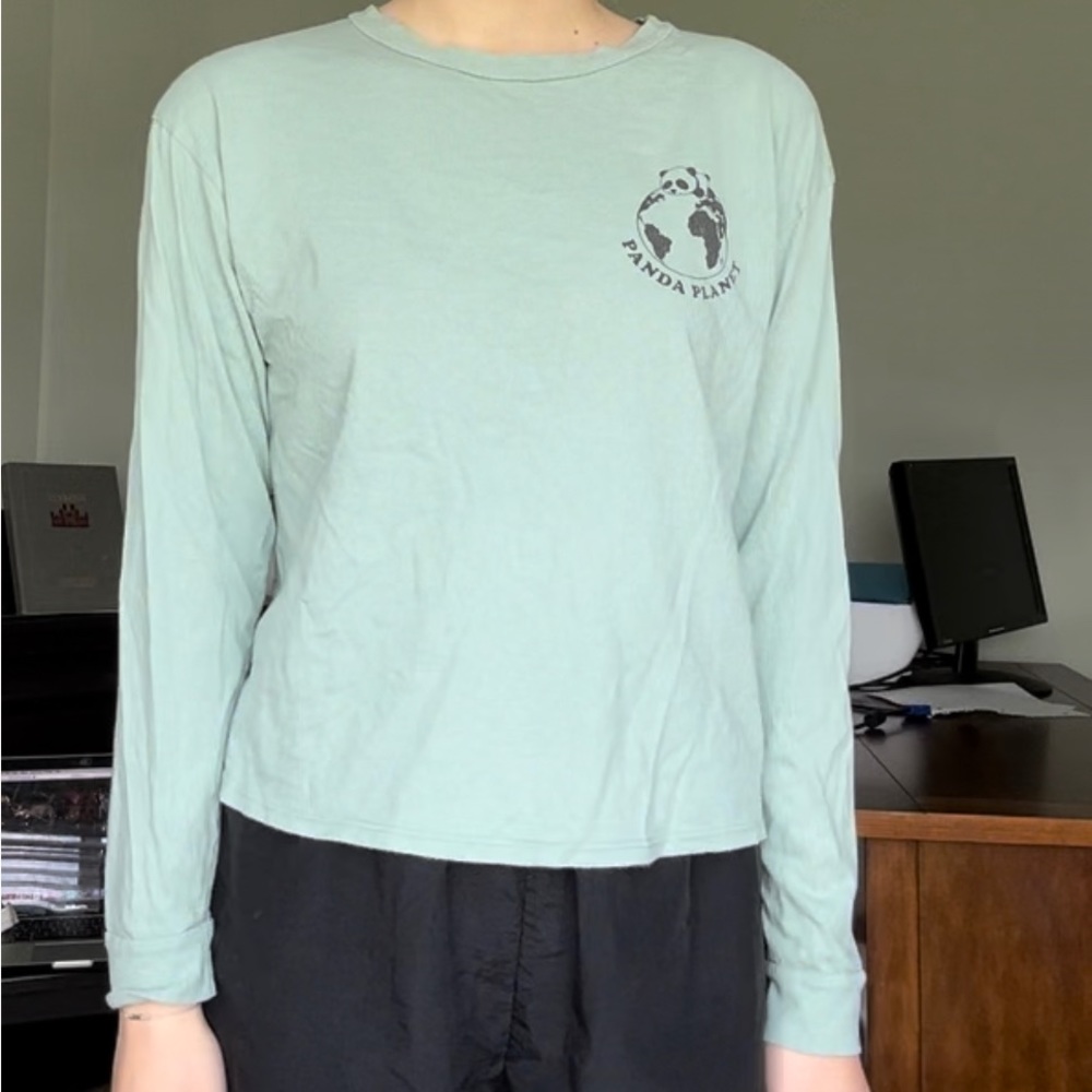 DIRTEE LAUNDRY graphic long sleeve